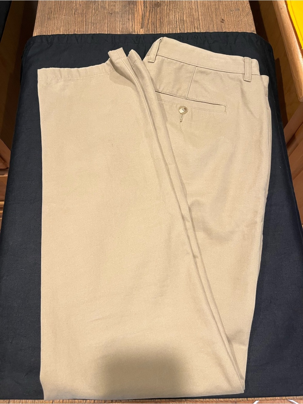 Men's Vince Khaki’s
